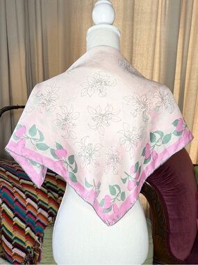 Vera Lady Bug Pink Pear Scarf